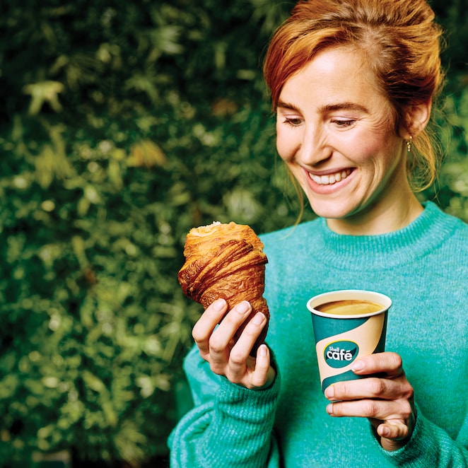 Več kot kava. Shell Café.