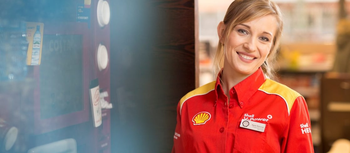 Prodajalec na prodajnem mestu / Blagajnik