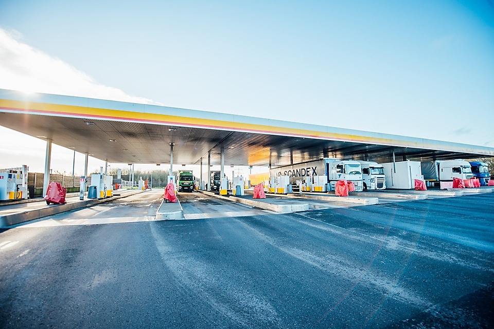 Shell Berchem offers you 27 pumps