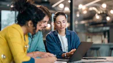 Maloprodaja goriva - Shellova mreža črpalk v Sloveniji